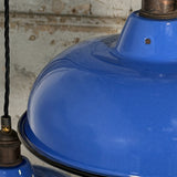 Suspension, lampe industrielle en tôle émaillée bleu foncé – luminaire abat jour atelier