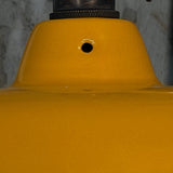 Suspension, lampe industrielle en tôle émaillée jaune – luminaire abat jour atelier