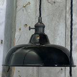 Suspension, lampe industrielle en tôle émaillée noir – luminaire abat jour atelier