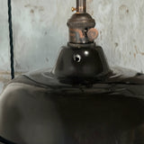 Suspension, lampe industrielle en tôle émaillée noir – luminaire abat jour atelier