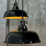 Suspension, lampe industrielle en tôle émaillée noir – luminaire abat jour atelier