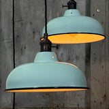 Suspension, lampe industrielle en tôle émaillée vert d'eau,  luminaire abat jour atelier