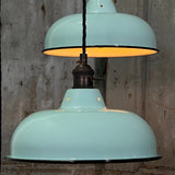 Suspension, lampe industrielle en tôle émaillée vert d'eau,  luminaire abat jour atelier