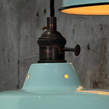 Suspension, lampe industrielle en tôle émaillée vert d'eau,  luminaire abat jour atelier