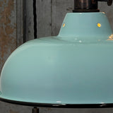 Suspension, lampe industrielle en tôle émaillée vert d'eau,  luminaire abat jour atelier