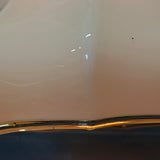 Suspension ancienne en opaline creme, abat-jour festonné vintage, luminaire campagne chic