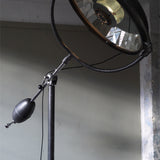 grande lampe scialytique bbt sur pied contre poids