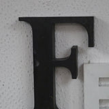 mot composé d'ancienne lettre enseigne FETE