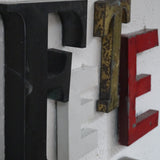 mot composé d'ancienne lettre enseigne FETE