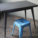 La célèbre table 55 Tolix patine graphite