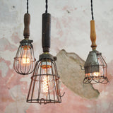 lustre de 3 baladeuse industrielle des USA equipant les caves de new York