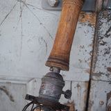 industrial portable lamp from the USA equipping the cellars of New York