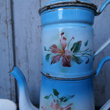 ancienne cafetiere emaillée decor de fleurs