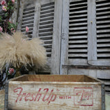 wooden crate, American brewery, 7up soda