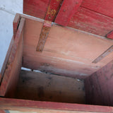 ancienne caisse bois Essolube pour bidons d'huile