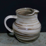 Lot de 4 ceramiques assorties pichets et vase