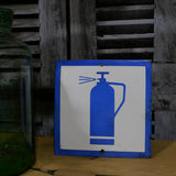 Enamel sign indicating Russian factory fire extinguisher ref C102