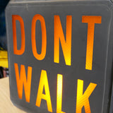 authentique plaque de feu en verre don't walk americain vintage USA / don t walk