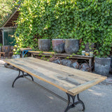 grande table industrielle plateau ancien chene massif pietement fonte