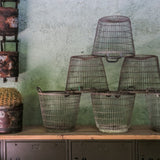 ancien panier en acier pour la recolte des fruits