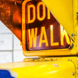New York feu dont walk americain vintage USA jaune d'origine avec fixations murale