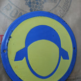 Plaque emaillee signalitique usine russe jaune chapeau