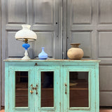 Enfilade ancienne vitrée patine verte, meuble de métier vintage, buffet campagne chic