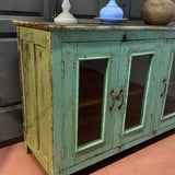 Enfilade ancienne vitrée patine verte, meuble de métier vintage, buffet campagne chic