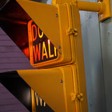 New York feu dont walk americain vintage USA jaune d'origine avec fixations murale