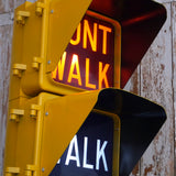 New York feu dont walk americain vintage USA jaune d'origine avec fixations murale