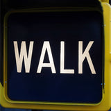 New York feu dont walk americain vintage USA jaune d'origine avec fixations murale