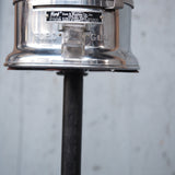 Distributeur à bonbon Ford Ball Gum 1950 Jaycees sur pied