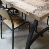 tres grande table industrielle plateau chene massif 3 pieds fonte