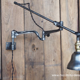 Rare Lampe O.C. White Industrielle fixation murale applique dans son jus