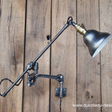 Rare Lampe O.C. White Industrielle fixation murale applique dans son jus