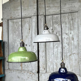 lampe abat jour emaillee industrielle  jaune