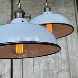 lampe abat jour emaillee industrielle bleu ciel