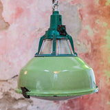 abat jour emaillee vert lampe holophane origine Union Sovietique
