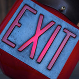 Lampe EXIT opaline rouge, ecriture relief