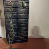 Lampe industrielle DESVIL - Lampadaire d'atelier articulé - Métal patiné vert d'origine