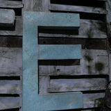 ancienne enseigne metal  : Gite