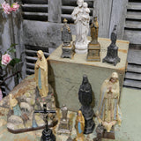 Lot de sujets religieux