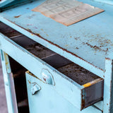meuble de métier  industriel en métal