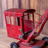 jouet ancien camion grue rouge