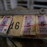 Ancien distributeur de ticket de pari du tiercé, PMU