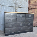 ancien meuble console 12 casiers industriel a clapet Roneo 1950 plateau chene massif