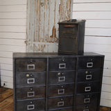 ancien grand meuble 15 casiers industriel strafor