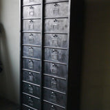 ancien grand meuble 20 casiers industriel strafor