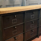 Meuble industriel à clapets - Buffet métal et plateau chêne massif