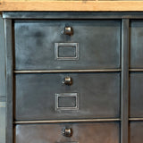 Meuble industriel à clapets - Buffet métal et plateau chêne massif